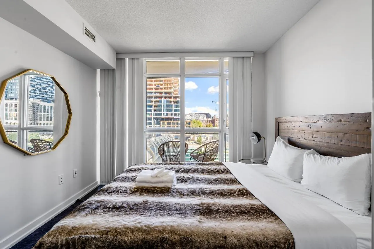 Family Oriented Downtown Toronto 2Bdrm Condo With Parking & Office Space